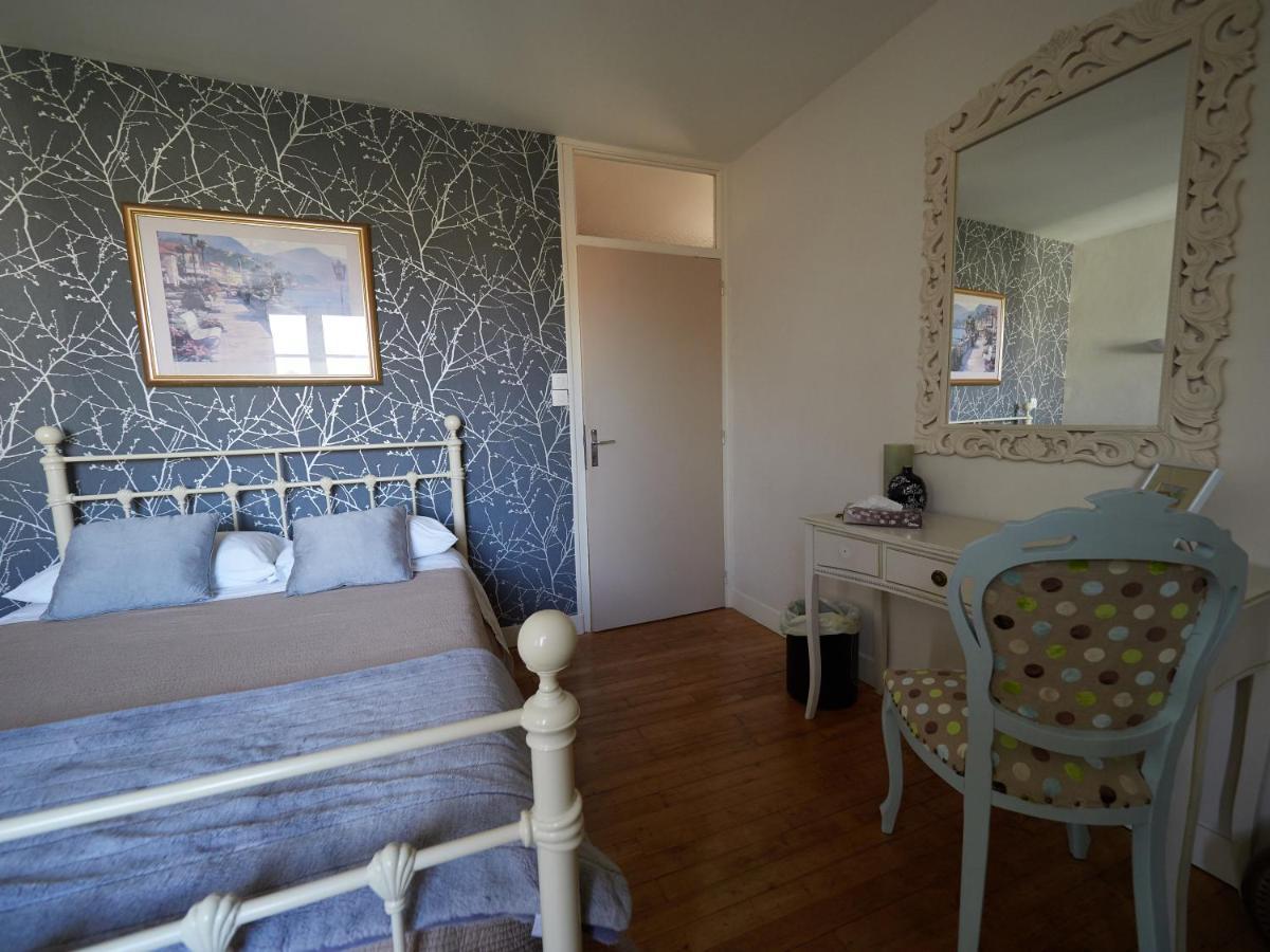 Pont Vieux Chambres D'Hotes Confolens Eksteriør bilde