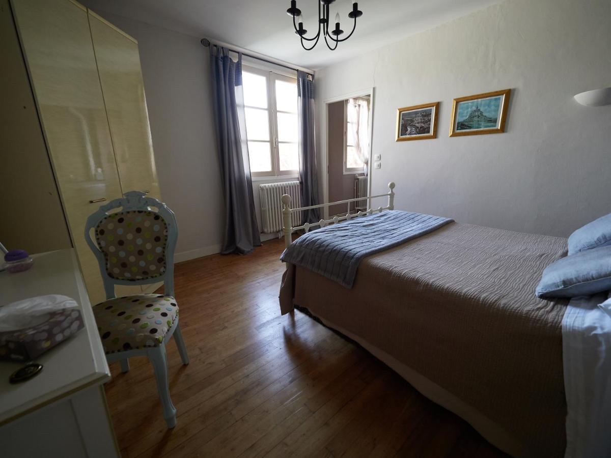 Pont Vieux Chambres D'Hotes Confolens Eksteriør bilde